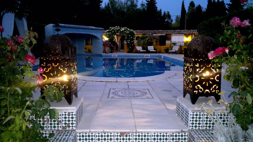 Gites Maisons De Vacances Domaine La Chamade 카르팡트라 객실 사진